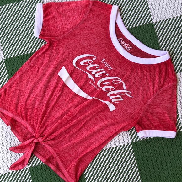 Coca Cola lightweight red & white tie front tshirt. - Picture 3 of 6